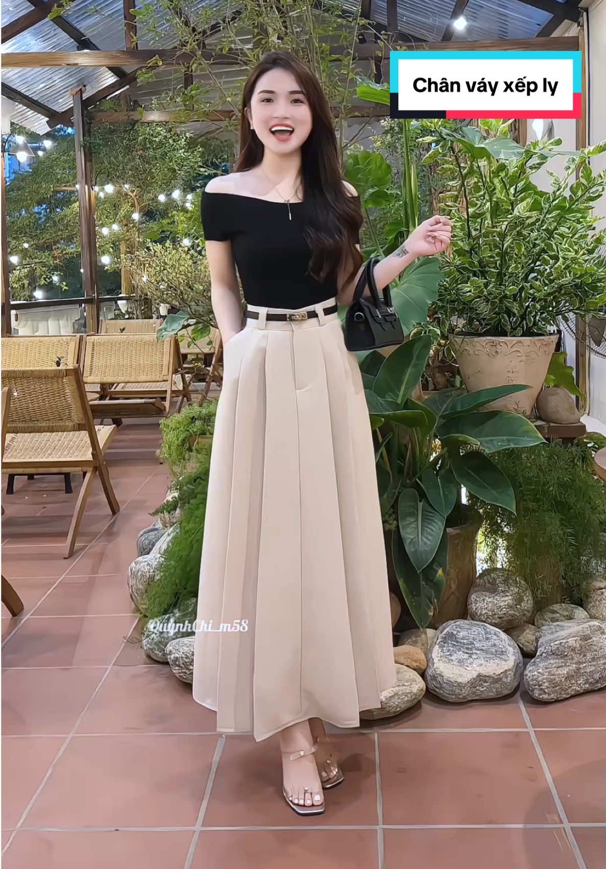 Chân váy xếp ly cạp cao dáng xoè bồng thướt tha ##chanvayxeply ##chanvaycapcao ##chanvayxeplydangdai ##chanvaydep ##chanvaycongso 