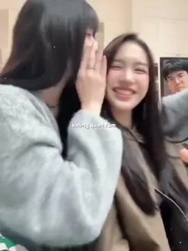 cutee quáa @ปอจอชอบกินเคบับ @mable_siriwalee  #clairebell #clairebelltheseries #glseries #blejie #glthai 