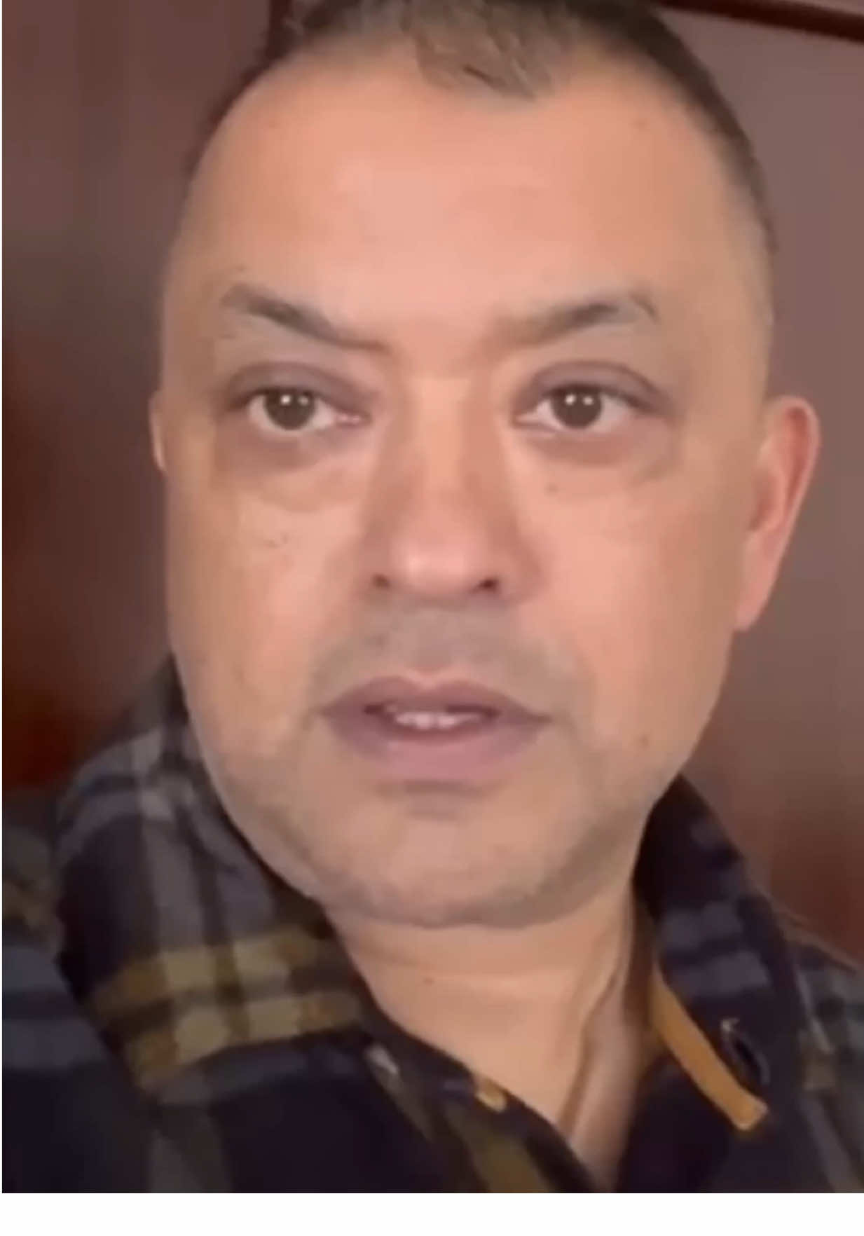 आगामी फागुन २१ गते हुने निर्वाचनमा आफ्नो सहभागिता सुनिश्चित गर्न आजै मतदाता नामावलीमा आफ्नो नाम दर्ता गरौँ। निर्वाचन आयोगको वेबसाइटमा गएर वा दर्ता गरिसकेका साथीहरूबाट जानकारी लिएर Voter ID Card बनाउनुहोला। #gaganthapa #nepalicongress #election 