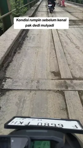 untung saya punya video rumpin sebelum dibenerin hehe jadi ini kondisi rumpin sebelum dan sesudah dibenerin jalannya, bisa dilihat perbedaannya mantapp kan berkat siapa kalo bukan bapa aing 🔥 #dedimulyadi #bapakaing #rumpin #bogor #jawabarat 