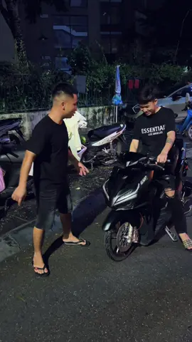 Chốt chốt. Vario 125 độ full về cho ae leo ranh #xuhuong 