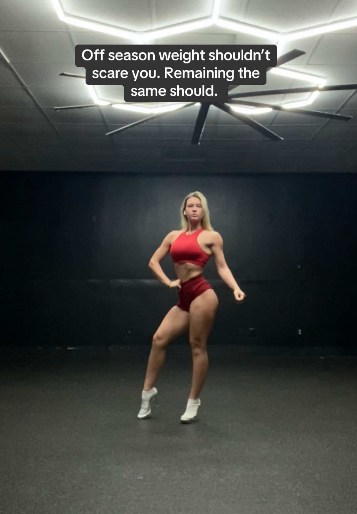 Embracing the extra fluff, because staying the same scares me more than carrying a little extra body fat right now. #bodybuilding #foryou #gym #npc 