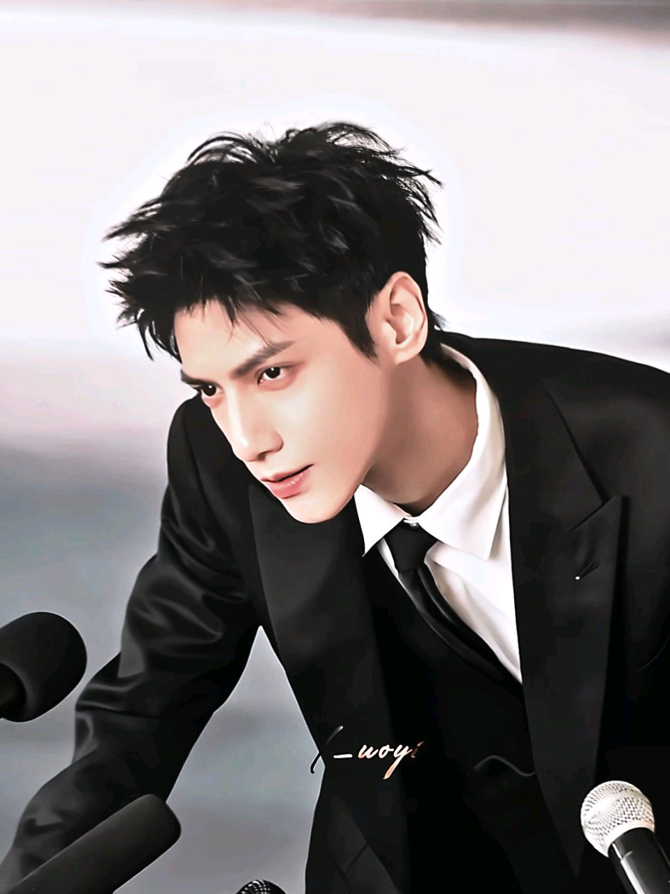 HOT AS HELL #luoyunxi #罗云熙 #leoluo #whispersoffate #shuilongyin 