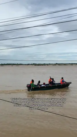 Magat Dam continues to open its gates because of the heavy rain caused by #TyphoonUwan keep safe Cagayanos!
