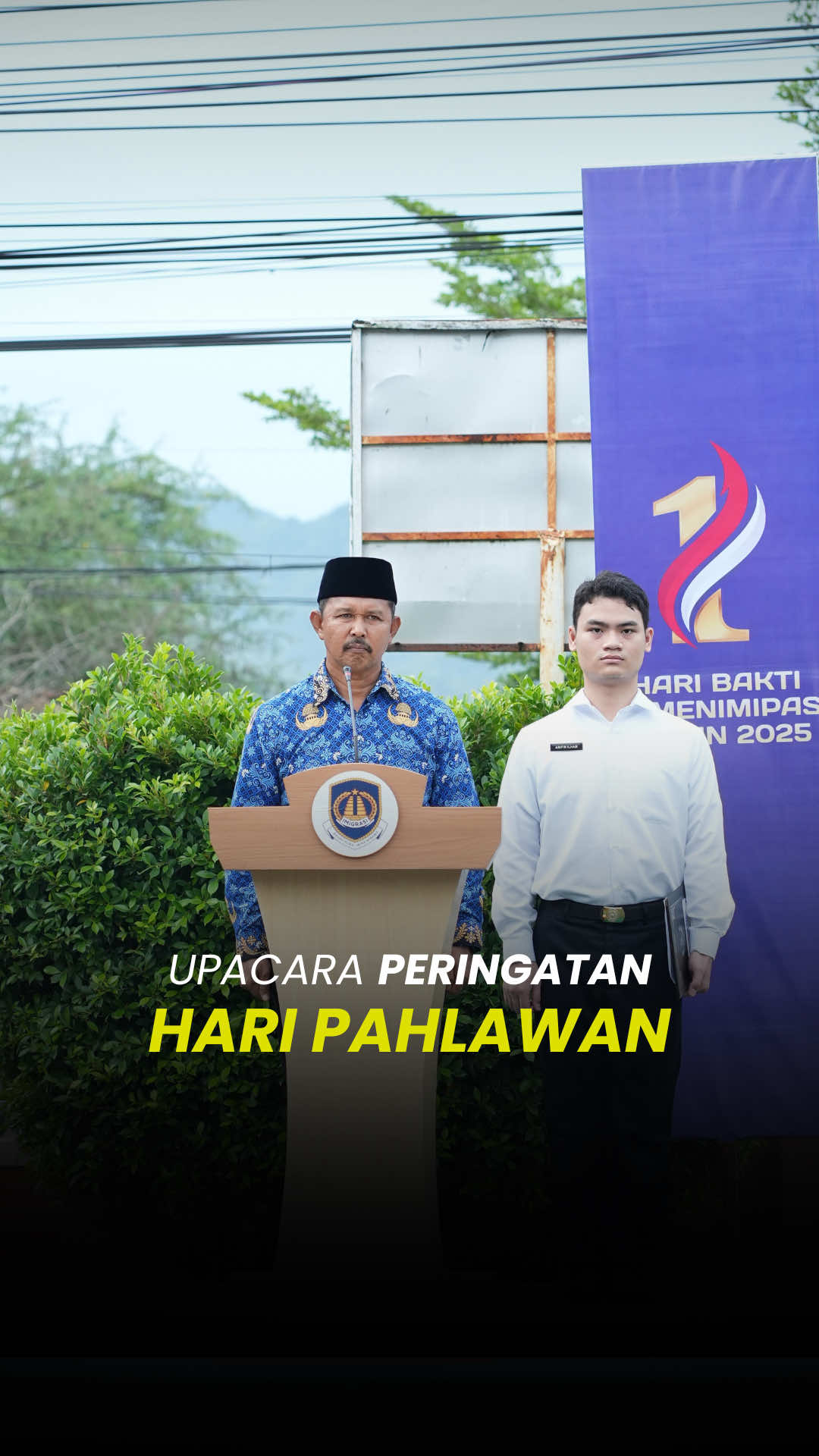 Dalam semangat memperingati Hari Pahlawan, Kantor Imigrasi Kelas I TPI Gorontalo melaksanakan upacara untuk mengenang jasa para pejuang bangsa. Melalui momen ini, kami meneguhkan tekad untuk melanjutkan nilai-nilai kepahlawanan dengan pengabdian, integritas, dan pelayanan terbaik bagi negeri. Semoga semangat juang para pahlawan senantiasa menginspirasi langkah kami dalam menjaga kedaulatan dan memberikan pelayanan yang tulus kepada masyarakat.