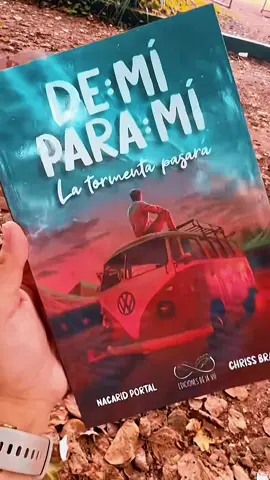Dúo de libros! De mí para mí La tormenta pasará y De mí para mí, puedes con esto y más! A un excelente precio, ambos por $250. Sin duda de esos libros que te llega al corazón 💔 #buenfinentiktokshop #blackfridayentiktokshop #ofertastiktok #book #duelo 