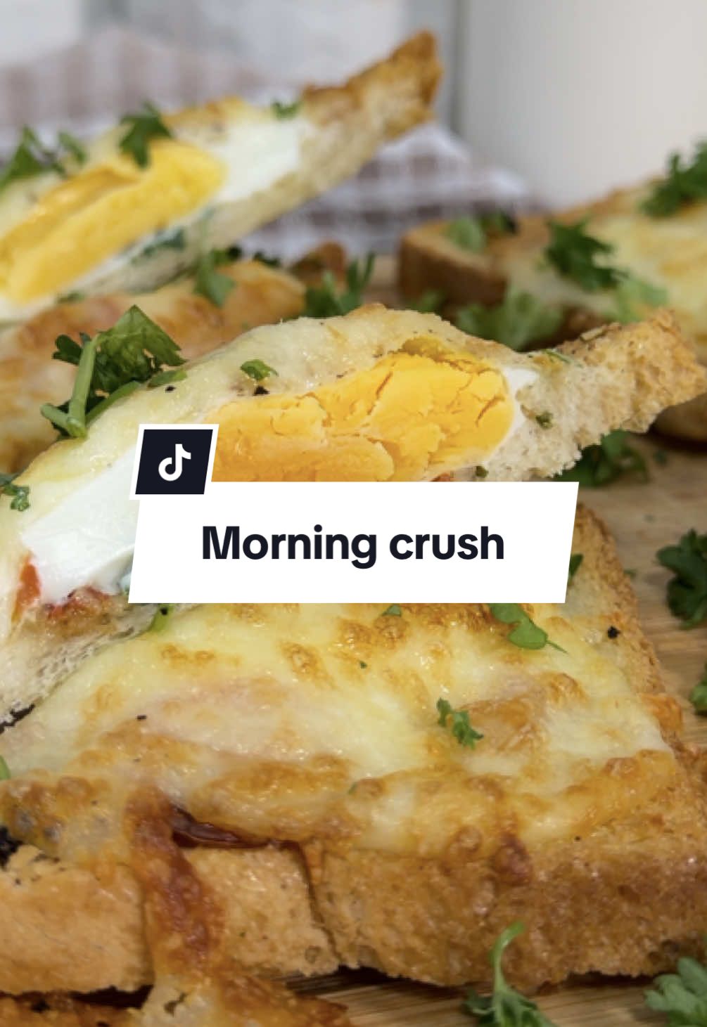 I swear I could eat this every single morning 😂 #sandwiches #eggs #airfryerfrau #airfryer #breakfastrecipes 