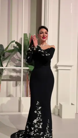 #الرياض_والحلة 💃💃 فستاني الجميل من بوتيك لايس @lys.boutique7  #fp #زواجات #السعودية #ترند 