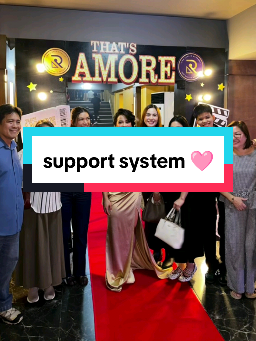 Mafifeel mo talaga na Creamline is not just a team, it's a family. Sobra ang support nila sa isa't-isa through thick and thin. Grabe ang support system! 🩷 🎥: jaijaijireh #jemagalanza #creamlinecoolsmashers #volleyball #fyp 