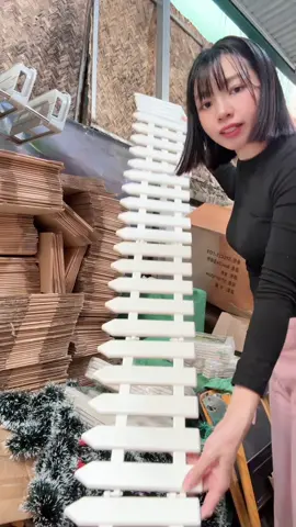 Hàng rào trang trí cây thông Noel