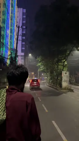 রাত যত গভীর, ভাবনাও তত নিঃশব্দ। #sadstory #sadvibes #winter #chittagong #jamalkhan 