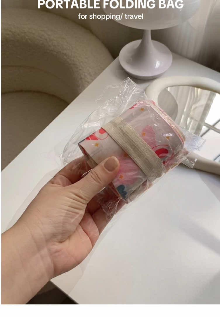 Perfect sa lahat ng lakad tongbag na to, affordable na multipurpose pa. #travelbag #largecapacity #foldablebag #multiposebag#ladiesbag 