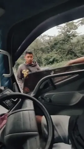 Sehat Itu Mahal.. Yang Murah Itu Di Sakiti Pas Lagi Sehat-Sehatnya  #ambulanceindonesia #jogja24jam #ambulanjogja #ambulance #relawankemanusiaan 