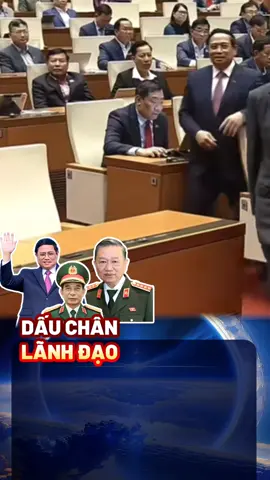 CHỦ TỊCH NƯỚC LƯƠNG CƯỜNG VUI VẺ CÙNG TỔNG BÍ THƯ TÔ LÂM VÀ THỦ TƯỚNG PHẠM MINH CHÍNH TRAO BÓ HOA CHÚC MỪNG NHÂN SỰ QUAN TRỌNG #tintuc #chinhtri #luongcuong #tolam #phamminhchinh 