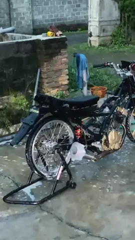 🥶💃#satriastyle #satriaf150 #fyp #tulungagung 