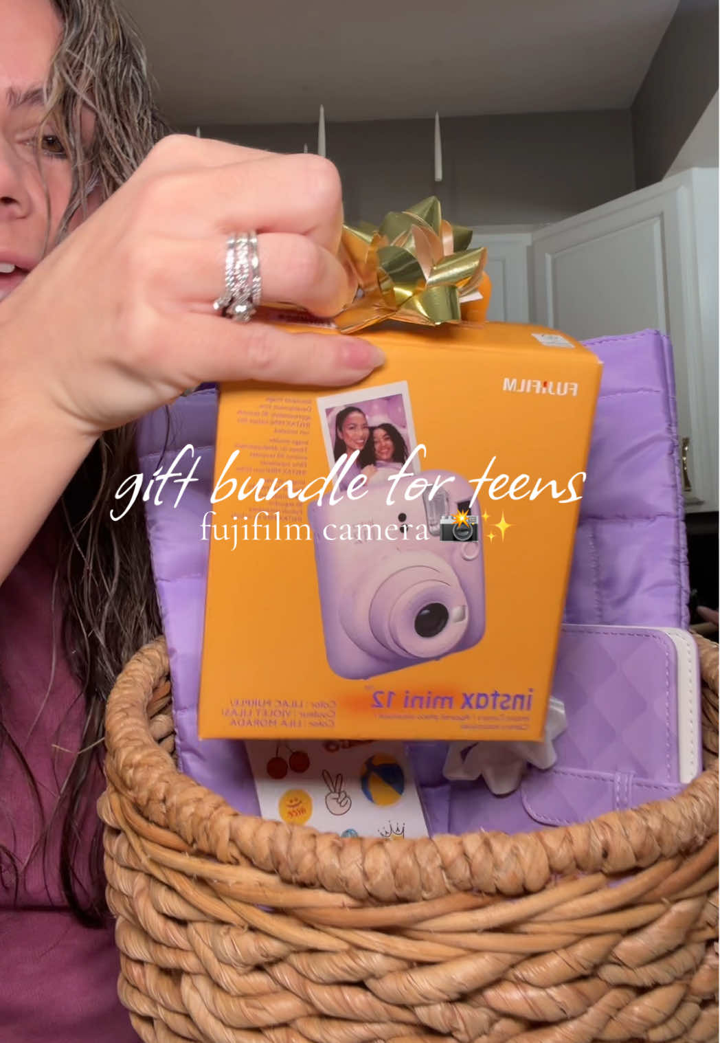 Moms this is THE bundle gift for ur teen girls! Instax fujifilm cameras make for a special gift & she can hold onto those pictures forever 🥹 #fujifilmcamera #giftsforteens #superbranddaybfcm #tiktokshopblackfriday #tiktokshopcybermonday 