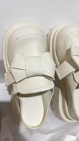 ไซด์ปกติค่ะ เทาอวบ+1 ไซด์ค่ะ#รองเท้าแตะครึ่งส้น #รองเท้าพื้นหนา #รองเท้าส้นตึกสไตล์เกาหลี #รองเท้าแตะเปิดส้น #รองเท้าแมรี่เจน 