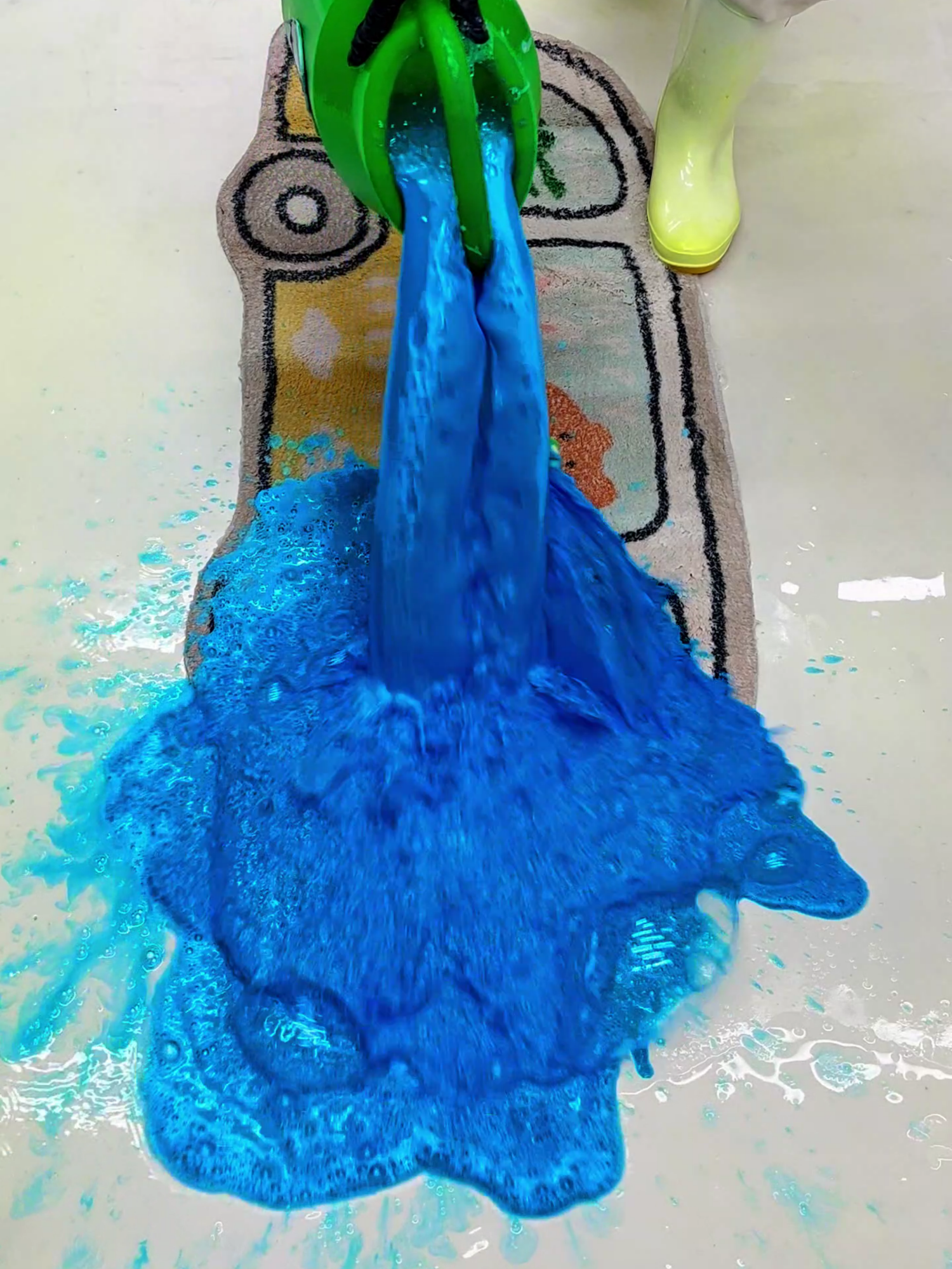 This Scrubbing Sound Is More Addictive Than Chill Beats #viral #fypシ #foryou #satisfying #fyp