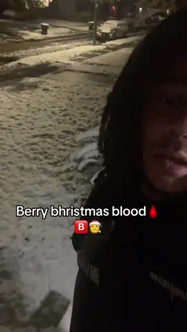 Berry bhristmas blood😭🎅 #fyp #viral 