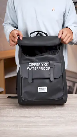 Hari SENIN 🙋‍♂️ Saatnya beraktivitas kembali, jadikan disetiap harimu lebih produktif. Backpack Everton selalu setiap menemeni disegala kesibukan. #tas #ransel #backpack #albaproject #promoguncang1111 