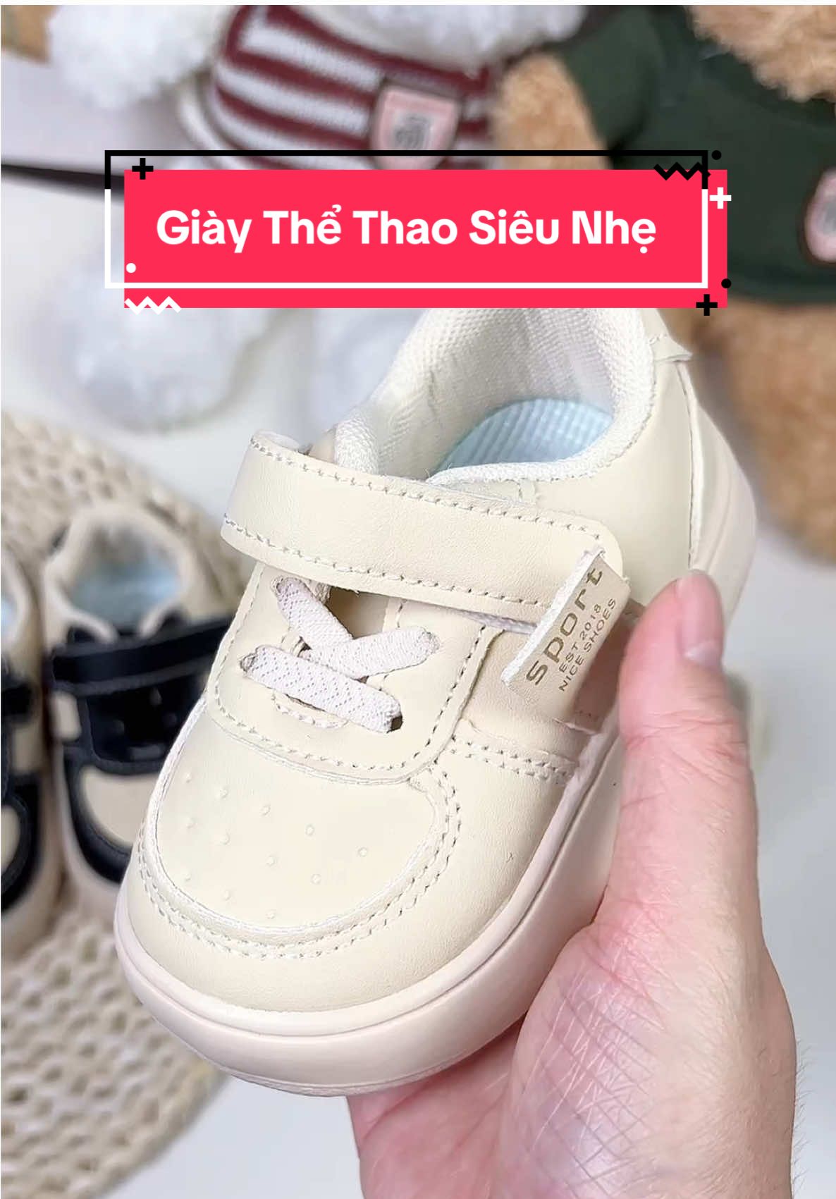 Giày Thể Thao Siêu Nhẹ Đế Mềm #wowkids #xuhuong #giaybegai #giaybetrai #giaytreem 