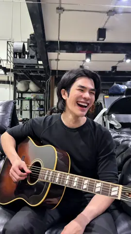 ส่งกำลังใจให้ ไอร่า กันค่ะ 🤭 @Apo555 @MilePhakphum  #ShineFancon #ShineTheSeries