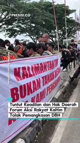 Aksi Damai Rakyat Kaltim Tolak Pemangkasan DBH hari ini di Teras Samarinda.  Ketua Umum LPADKT, Vendy Meru kepada awak media menyebut bahwa aksi damai hari ini ditujukan sebagai upaya pihaknya memperjuangkan hak yang harusnya diterima Kaltim di tengah wacana pemangkasan dana bagi hasil atau DBH yang dapat menghambat pembangunan di Benua Etam.  Simak video lengkapnya atau baca di presisi.co || Klik link in bio! Menkeu Purbaya wajib tahu sih ini! #samarinda #aksidamai #lpadkt #kalimantantimur #beritahariini 