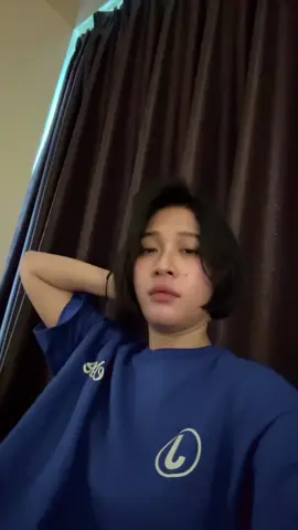 Lagi nunggu komen cewe