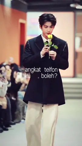 abang kiw kiw 🌷🌷 #zhanglinghe #china #张凌赫 #中国 #aktorchina 