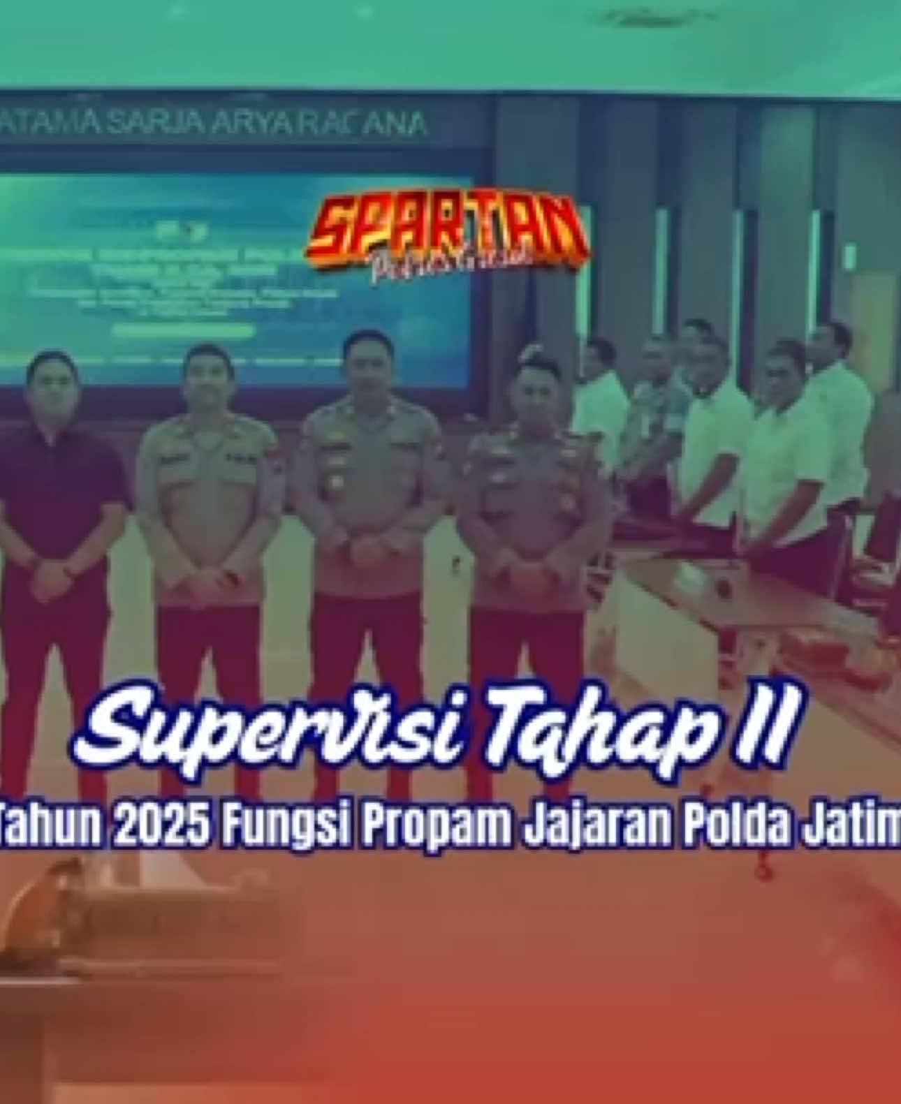 Wakapolres Gresik, hari ini menghadiri kegiatan Supervisi Bidpropam Polda Jatim Tahap II yang dilaksanakan di Aula Rupatama Mapolres Gresik. Supervisi ini merupakan langkah strategis untuk memastikan seluruh anggota Polres Gresik bekerja sesuai prosedur, menjunjung tinggi kode etik, dan memberikan pelayanan terbaik kepada masyarakat.