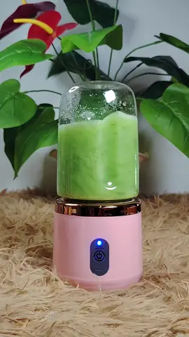 Must-Have House Items  #blender #portableblender  #homefinds, #houseessentials, #KitchenHacks 