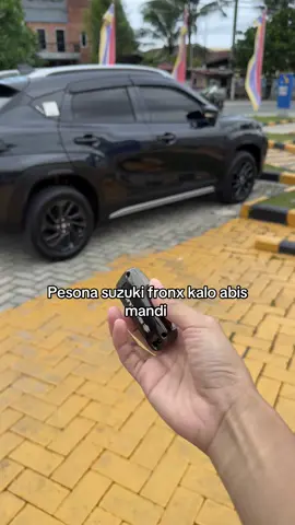 Makin ganteng gak sih wkwkwk