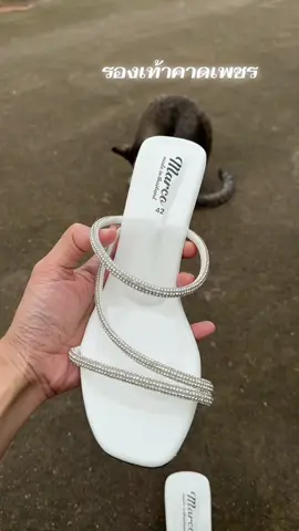 รองเท้าแฟชั่น #เทรนด์วันนี้ #รองเท้า #รองเท้าออกงาน #ฟีดดดシ #รองเท้าแฟชั่น 