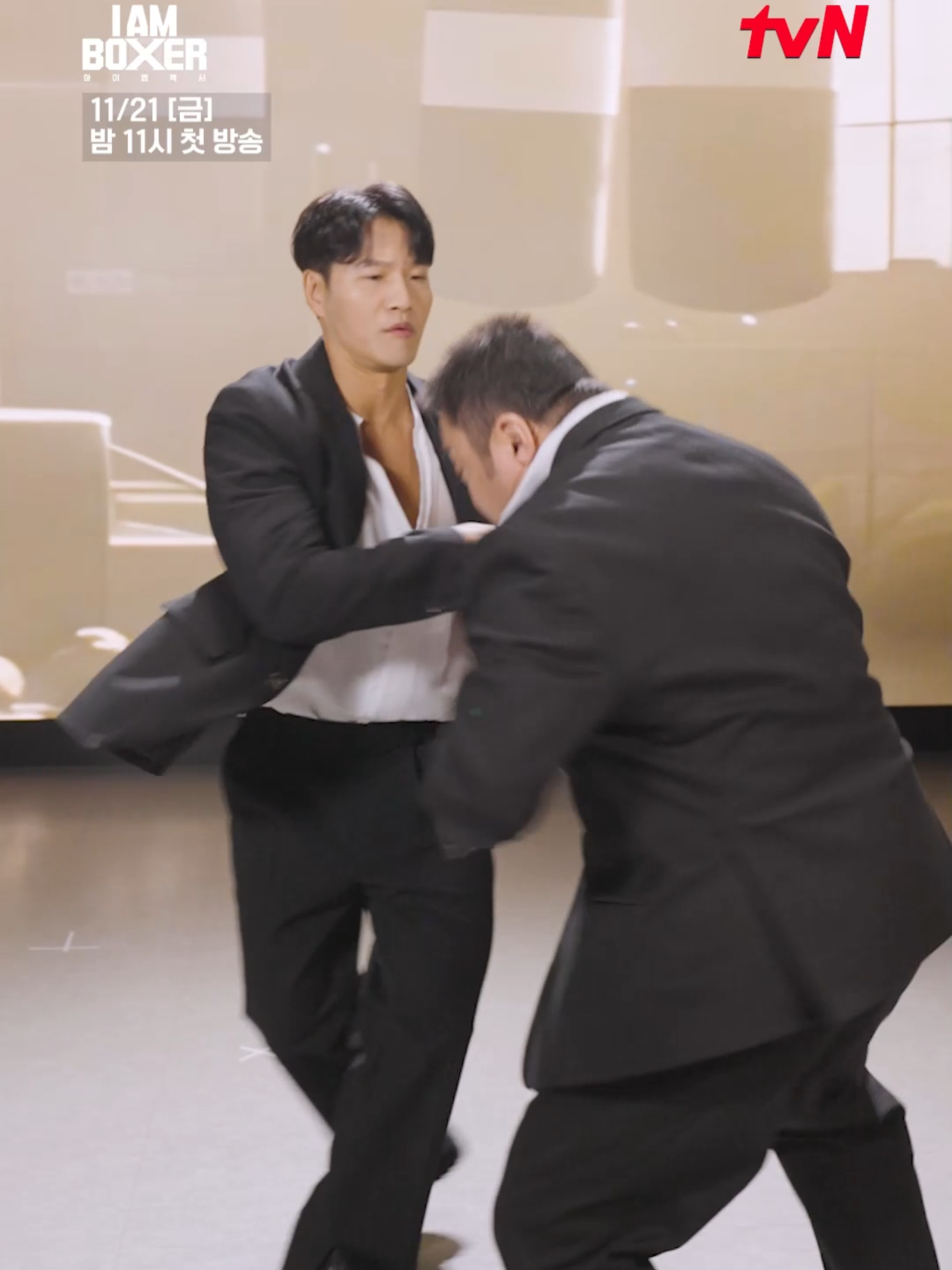 이게 바로 마스터 마동석 ㄷㄷ K-복싱의 부활을 위해 마동석이 직접 설계한 초대형 블록버스터 복싱 서바이벌 〈아이 엠 복서〉 11/21 [금] 밤 11시 첫 방송ㅣ tvN #tvN #아이엠복서 #iamboxer  #마동석 #김종국 #덱스  #디즈니플러스 #디즈니+  #같이달려tvN #실시간스트리밍은TVING