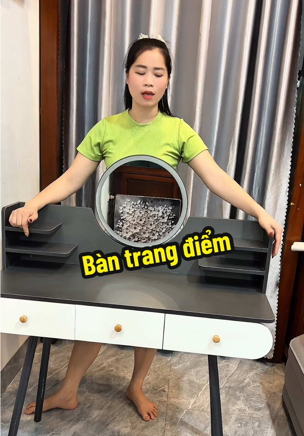 Bàn trang điểm #thanhtram86 #xh #bantrangdiem #bantrangdiemguongdenled 
