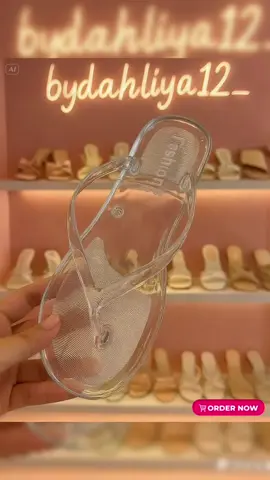 #sandalwanita #sandalkekinian #sandalmurah #sandaljelly 