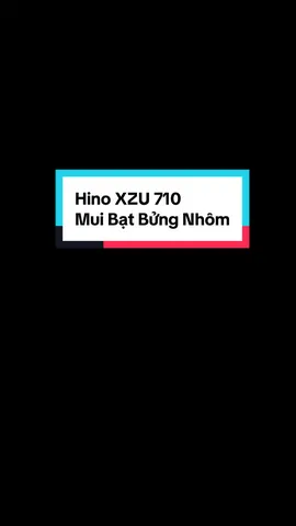 Hino XZU 710 Thùng Mui Bạt Bửng Nhôm Tải 2.4T