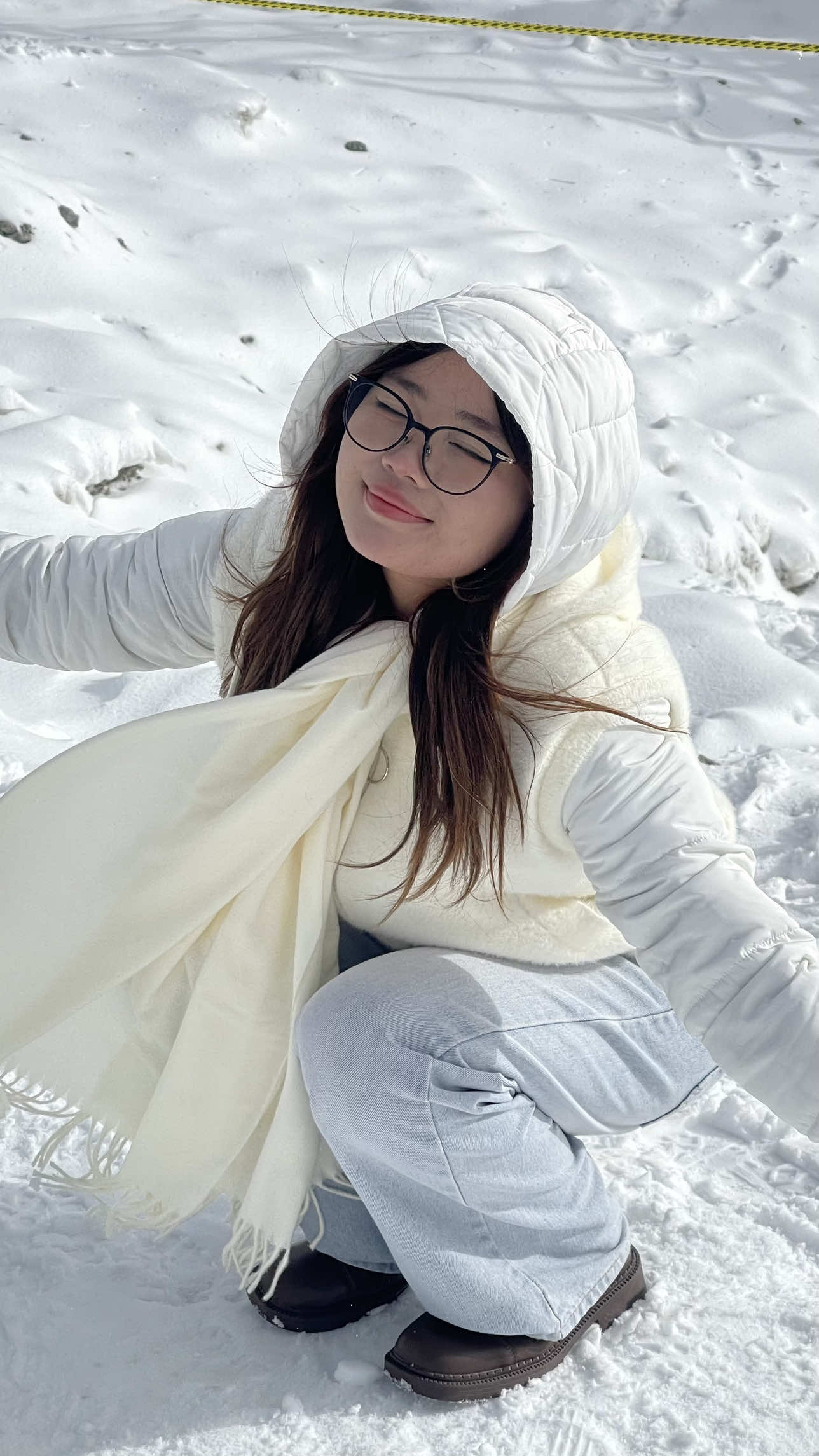 nhìn xa xăm@#chiemtinh #quynhquyt #tinhduyen #soulmate 