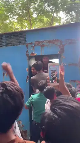 জয় বাংলা জয় বঙ্গবন্ধু ✊💥 শেখ হাসিনা আসবে,রাজপথ কাঁপবে শেখ হাসিনার ভয় নাই রাজপথ ছাড়ি নাই, লড়াই লড়াই লড়াই চাই লড়াই করে বাঁচতে চাই, জয় বাংলা জয় বঙ্গবন্ধু ✊💥 শেখ হাসিনা আসবে বাংলাদেশ হাসবে,   #jagirdar Al Mamun Bahi 🖤🫂 #জয়_বাংলা_জয়_বঙ্গবন্ধু✊💥  #সিলেট_জেলা_ছাত্রলীগ  #fypシ゚ 