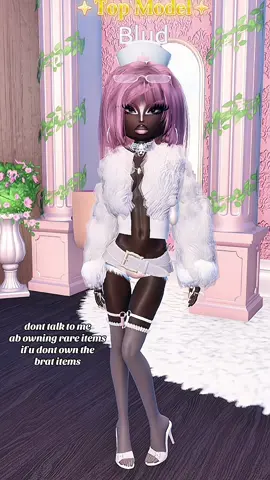 new gens bragging ab having the culture sets as rare items.... girl pls 👠 #roblox #dresstoimpressroblox #dresstoimpressroblox #dti #fyp 