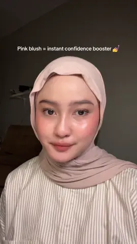 Pink never fails to make me feel pretty 🌷 #blush #blushon #pinkblush #makeuplook 
