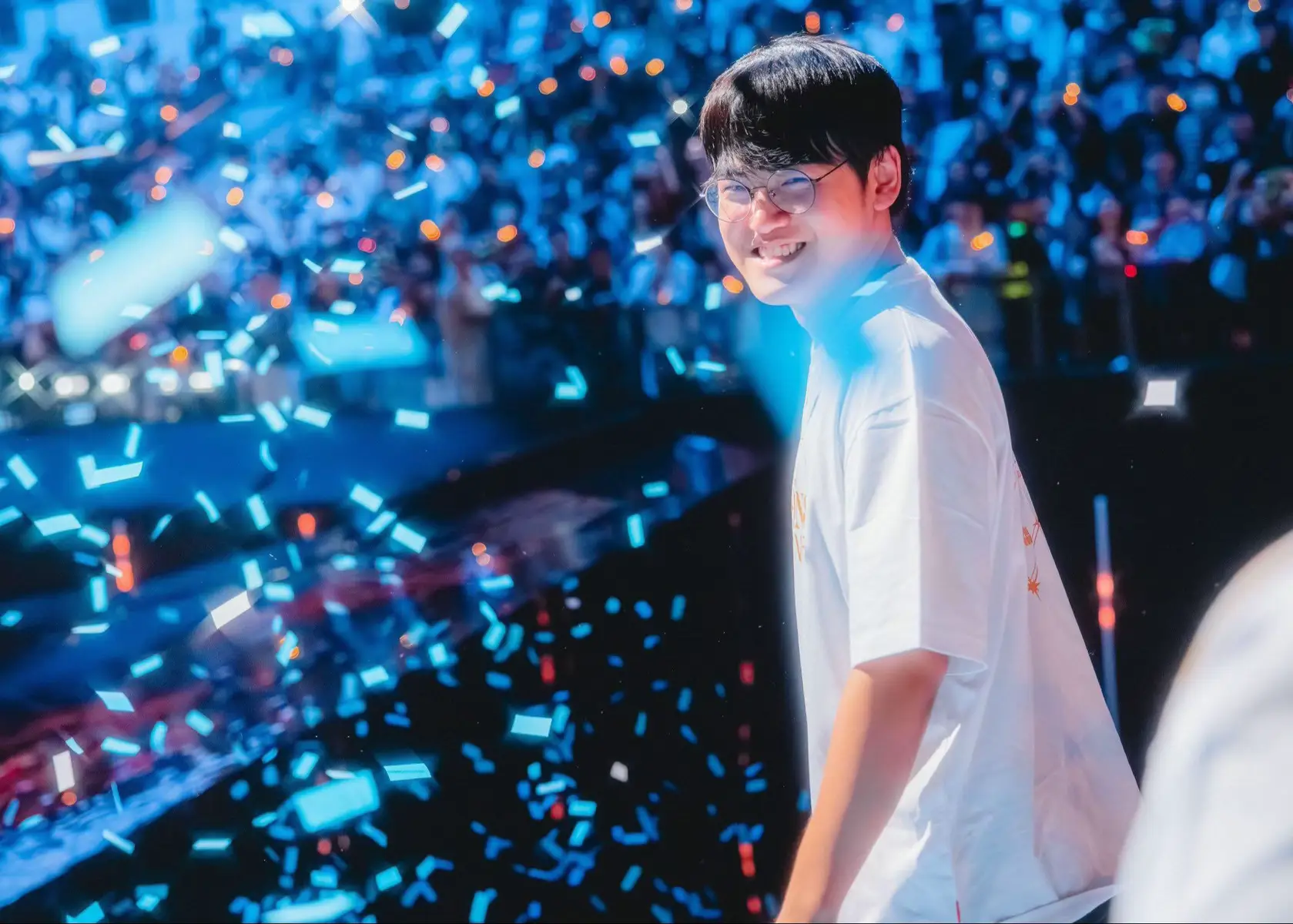 Cám ơn em vì đã luôn vững vàng kiên định tiến về phía trước ❤️ #TogetherAs1 #Gumayusi #구마유시 #T1WIN #Worlds2025 