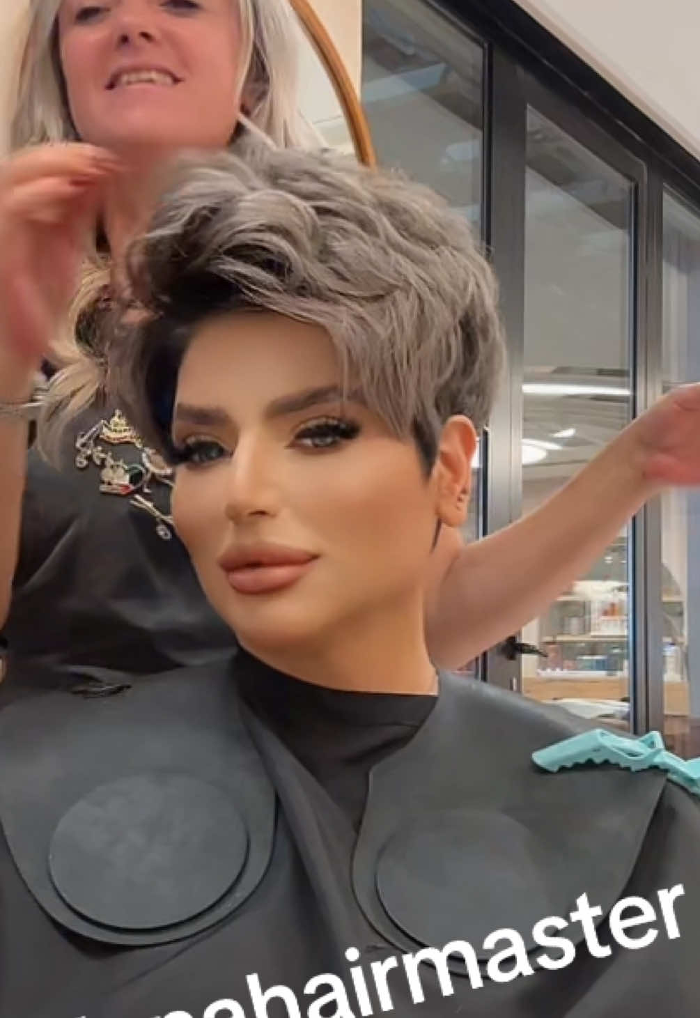 Pixie haircut 💇🏻‍♀️short hair  #pixie #4u #highlight #colouring #shorthair 