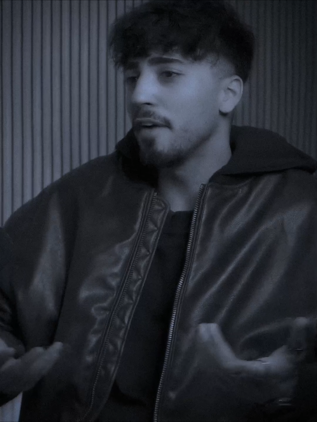 ... @Alano  #الان #المصمم_سافاش 