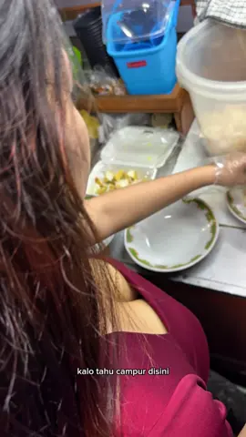 Tahu campur kental kentul #FoodFestonTikTok #kulinertiktok #tiktokkuliner 