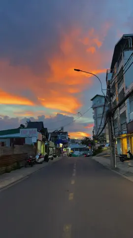 Hoàng Hôn chiều nay tại Đà Lạt #dalat #reviewdalat #reviewcungmap #isbtalents #hoanghon 