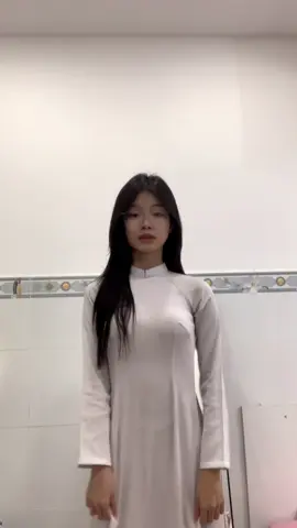 mặt đơ quá r #fypシ #xh #viral #thptphandangluu #viral 