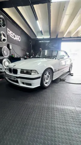 For Sale bmw e36 325i auto 208000km fsh and spare keys, mechanically 100%, roof works 100% need minor tlc on roof window, daily driven classic priced @ R129999 contact 0833100109… #nasconcepts #bmwe36 #e36convertible #forsale #convertible 