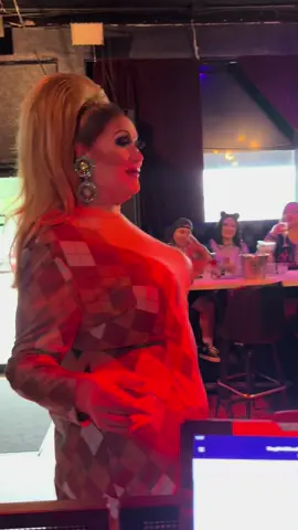 #TrixieDeluxxe #Trixie #Drag  #DragQueen  #fyp 