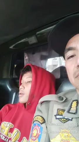 anak ini setelah mabuk LEM masuk rumah warga dan skg diamankan untuk didata lebih lanjut 🤣🤣🤣